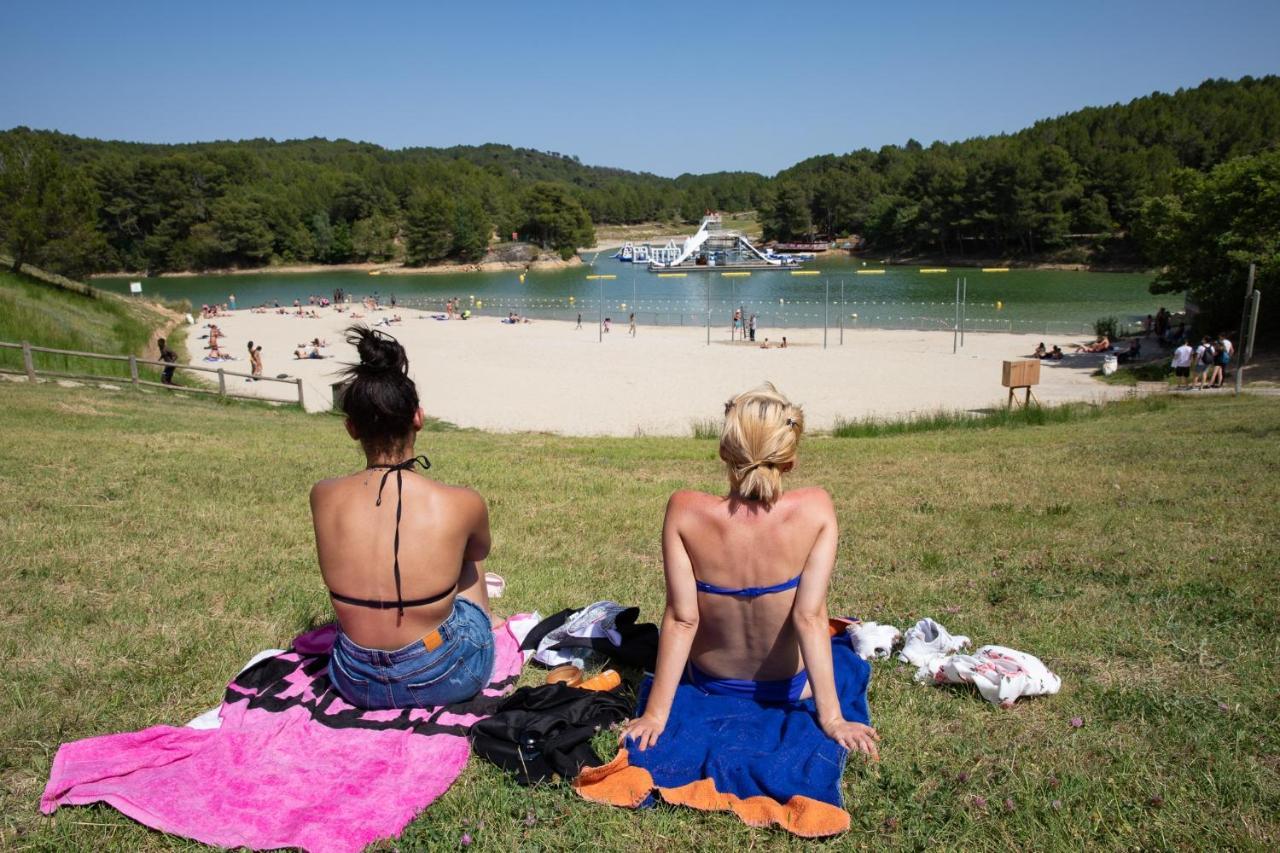 Tout confort ! Calme, Climatisation, Piscine, Parking Gratuit, Grande Terrasse, Netflix, Wifi Carcassonne Esterno foto